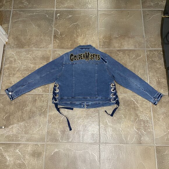 Women's blue denim jacket with VGK patches - Picture 2 of 2